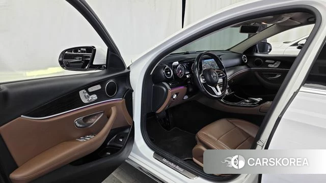 Mercedes-Benz E-Class W213 id 4203545 из Кореи 34