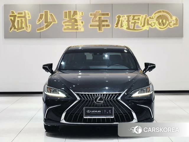 Lexus ES id 4300302 из Китая 9