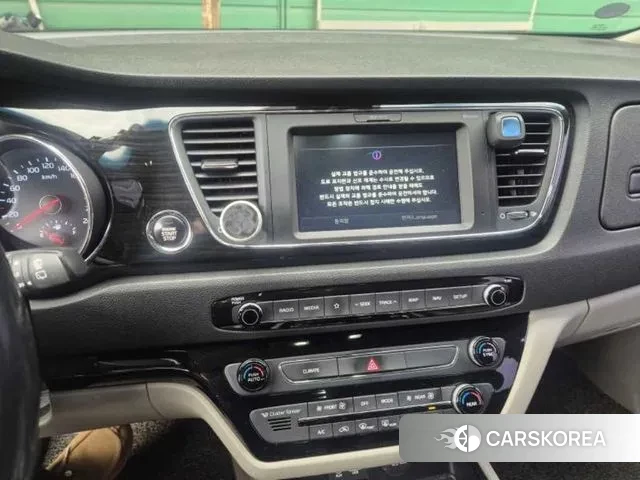 Kia The New Carnival id 3570782 из Кореи 11