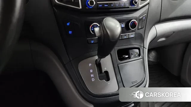 Hyundai The New Grand Starex id 3747289 из Кореи 19