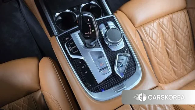 BMW 7 Series (G11) id 3524498 из Кореи 19