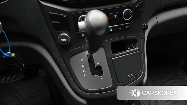 Hyundai The New Grand Starex id 4232074 из Кореи 31