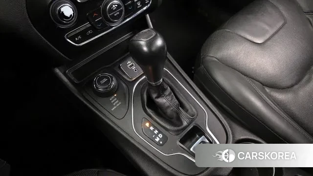 Jeep Cherokee (KL) id 3602066 из Кореи 19