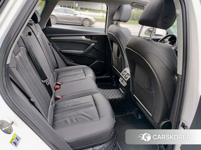Audi Q5L id 4265862 из Китая 9