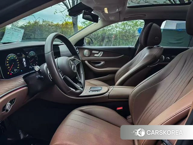 Mercedes-Benz E-class id 4256450 из Китая 21
