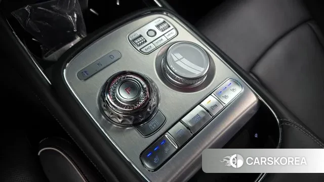 Genesis G90 (RS4) id 2984634 из Кореи 19