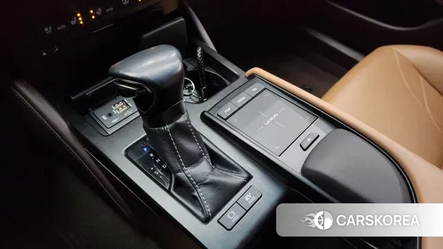 Lexus ES300h 7th generation id 3611694 из Кореи 19