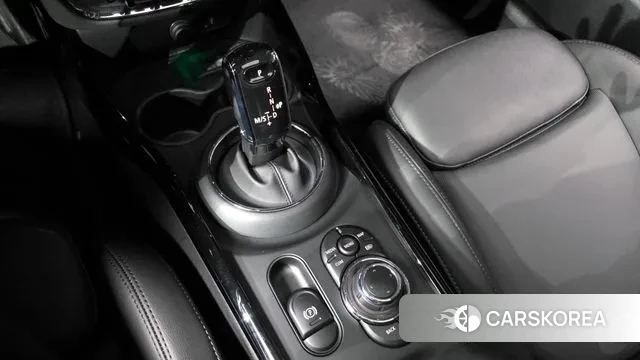 Mini Cooper Clubman id 3437902 из Кореи 19