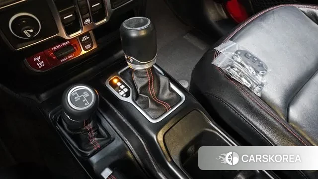 Jeep Wrangler (JL) id 3635799 из Кореи 19