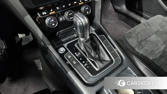 Volkswagen Passat GT (B8) id 3520553 из Кореи 19