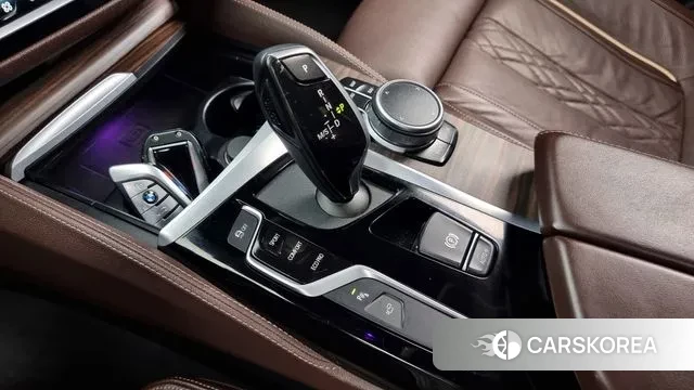 BMW 5 Series (G30) id 3004428 из Кореи 19