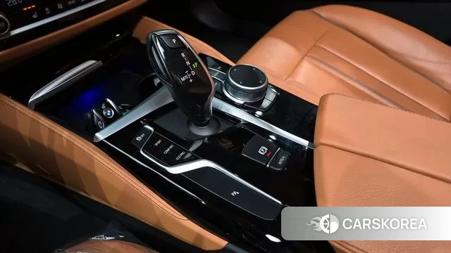 BMW 5 Series (G30) id 3489353 из Кореи 19