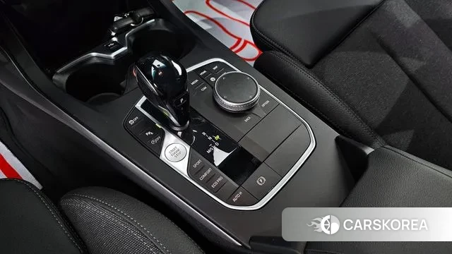 BMW 1 Series (F40) id 2994823 из Кореи 19