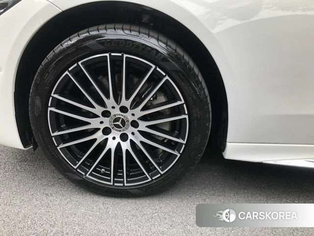 Mercedes-Benz Class C id 4290453 из Китая 14