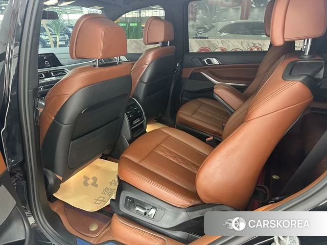 BMW X7 id 4366166 из Китая 26
