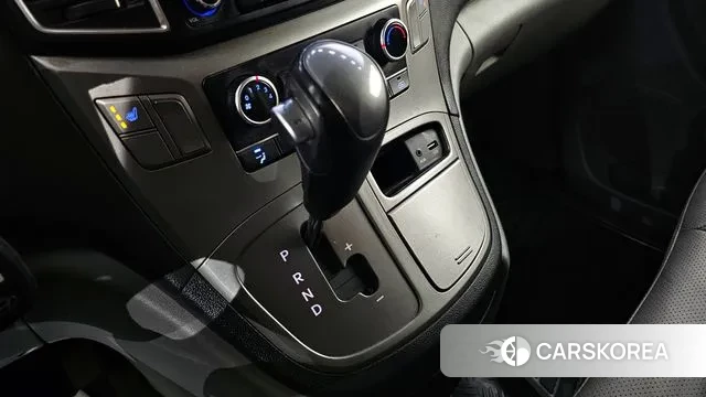 Hyundai The New Grand Starex id 3045230 из Кореи 19