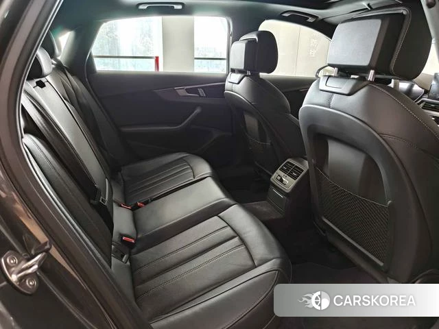 Audi A4L id 4240236 из Китая 19