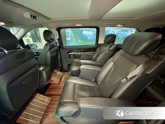Mercedes-Benz V-class id 3890720 из Китая 32