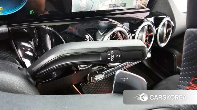 Mercedes-Benz EQA H243 id 2974183 из Кореи 19