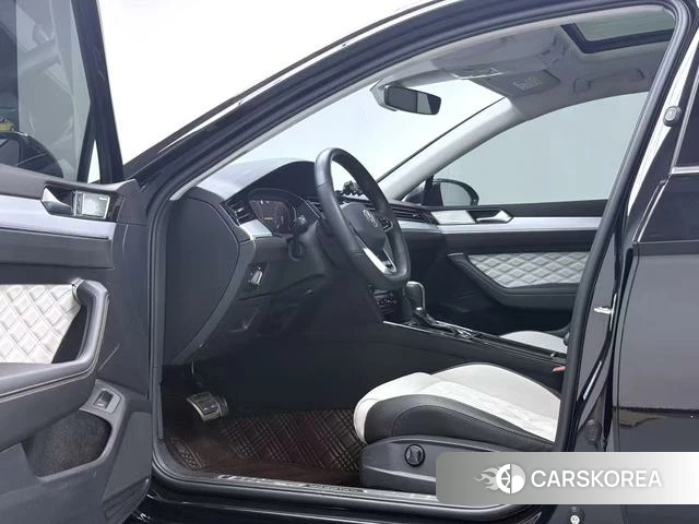 Volkswagen Magotan id 4368165 из Китая 9
