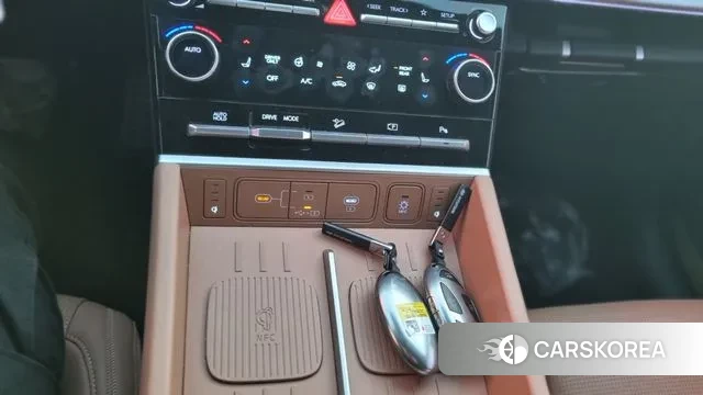 Hyundai Santa Fe (MX5) id 3517933 из Кореи 14