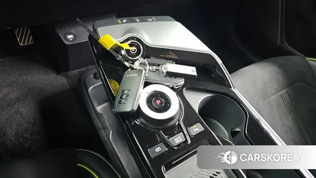 Kia EV6 id 3442668 из Кореи 19