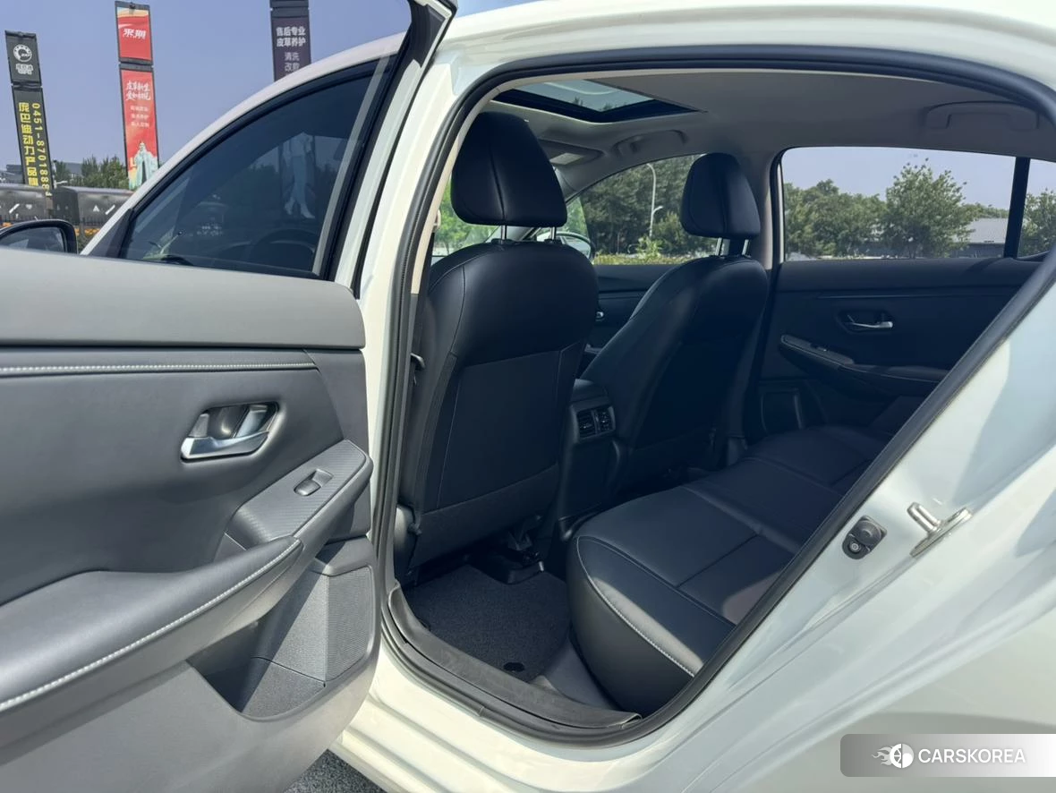 Nissan Sylphy id 4479495 из Китая 19