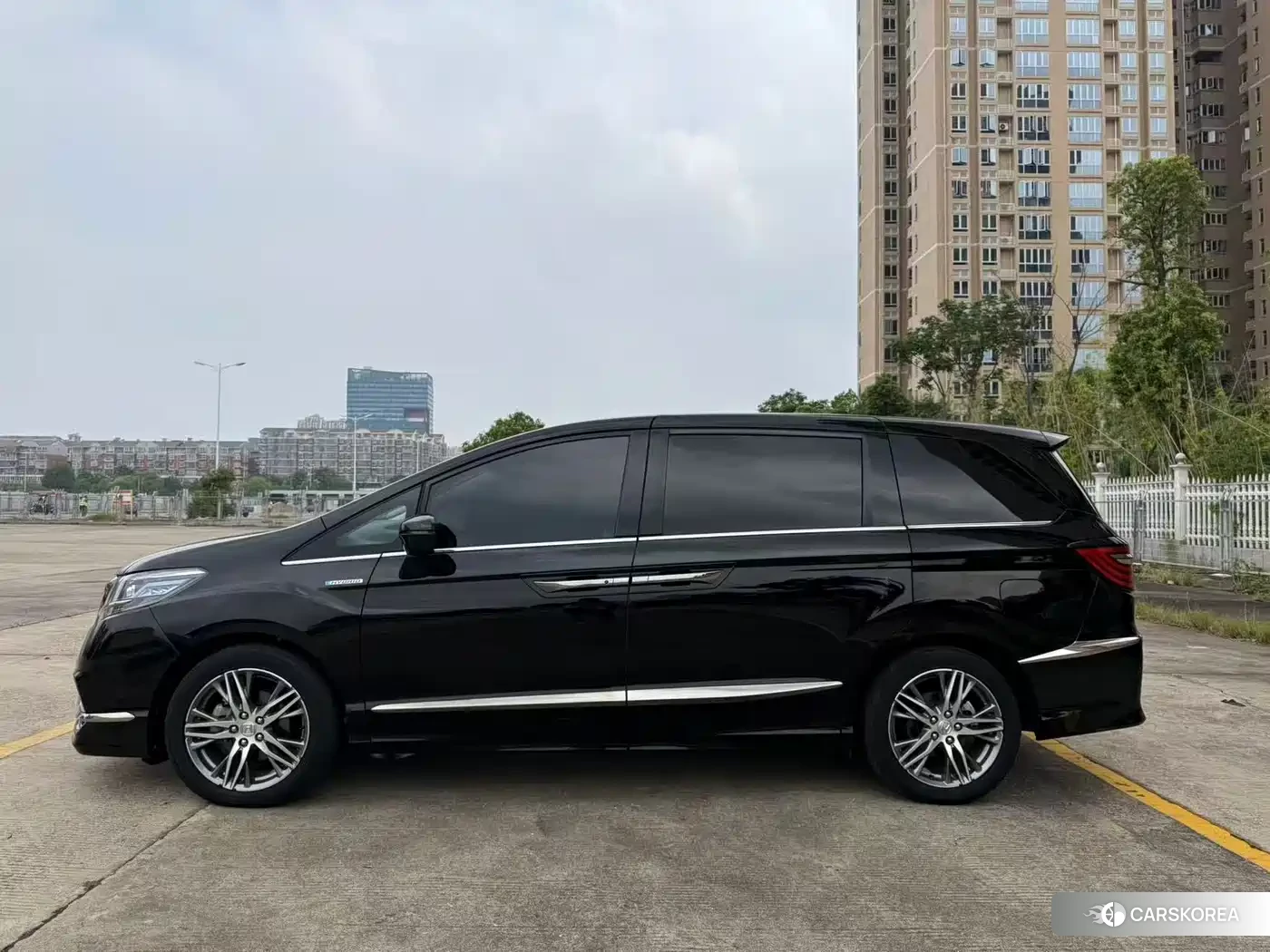 Honda Elysion id 4680694 из Китая 17