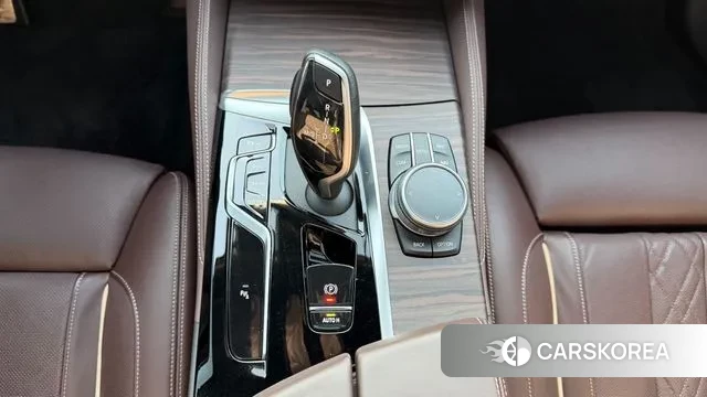 BMW 5 Series (G30) id 3573351 из Кореи 19