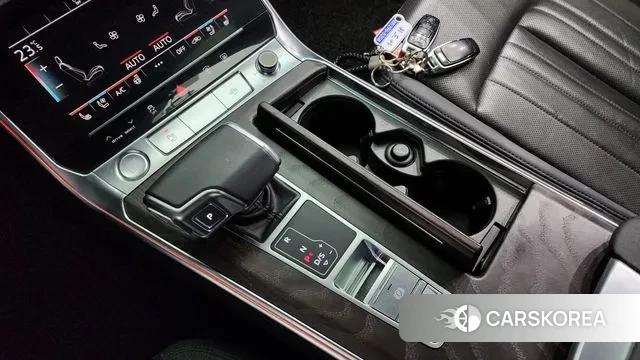 Audi A6 (C8) id 3226156 из Кореи 18