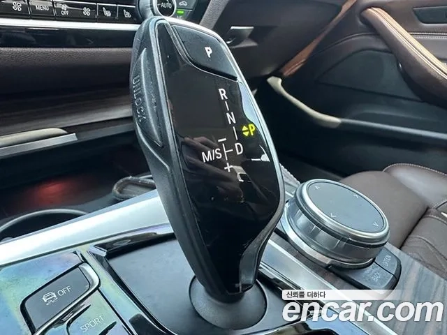 BMW 5 Series (G30) id 2881873 из Кореи 19