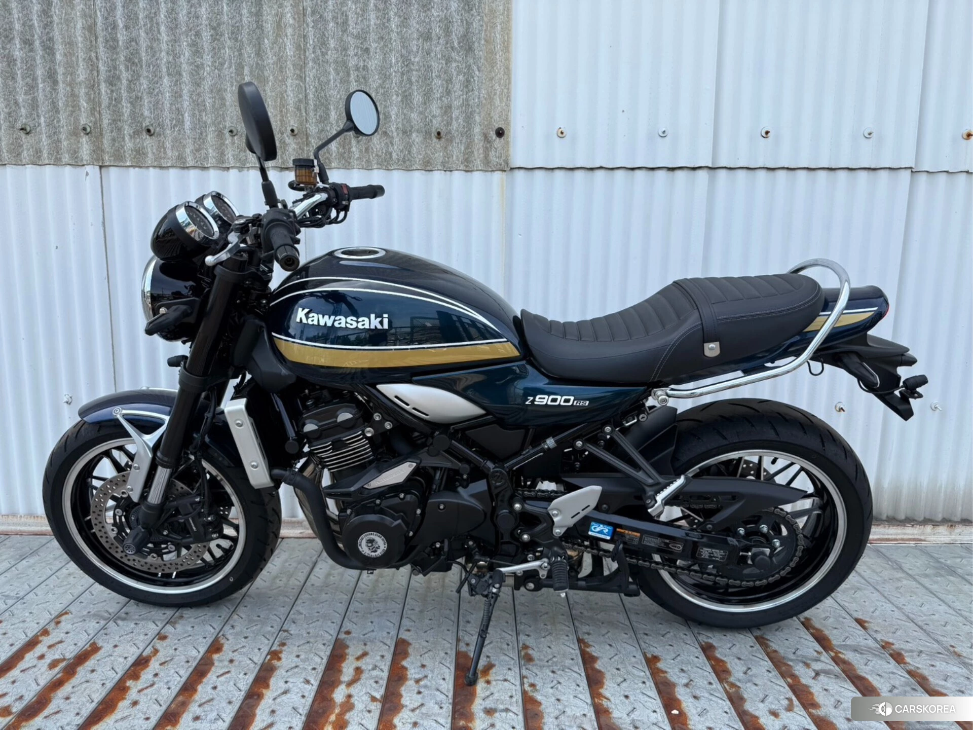 Kawasaki Z900RS id 4380163 из Японии 15