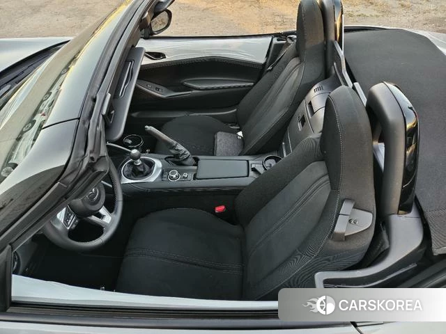 Mazda MX-5 id 4239650 из Китая 9