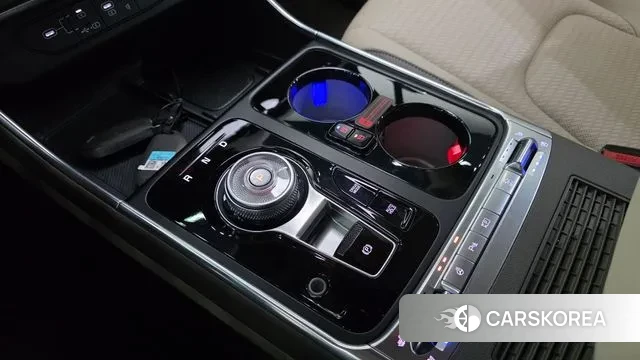 Kia The New Carnival 4th Generation id 3533682 из Кореи 19