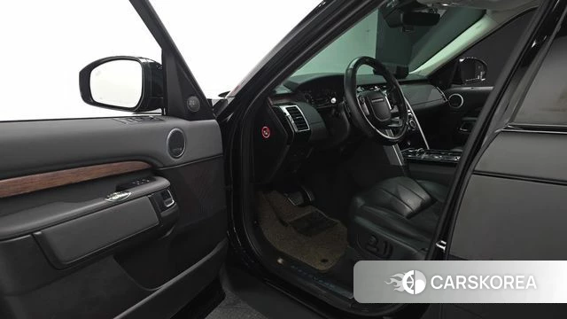 Land Rover Discovery 5 id 4760261 из Кореи 34