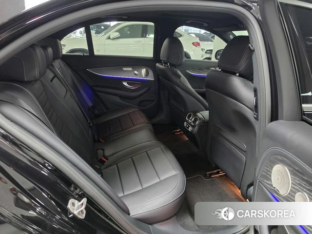 Mercedes-Benz E-Class W213 id 4591620 из Кореи 17