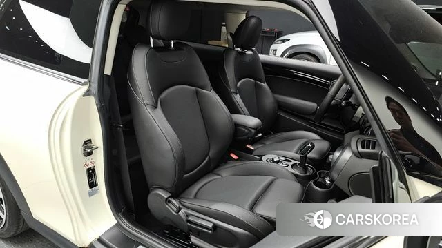 Mini Cooper S id 4344214 из Кореи 33