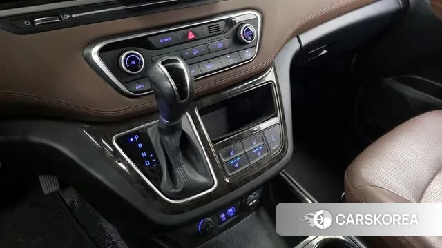 Hyundai The New Grand Starex id 3000079 из Кореи 19