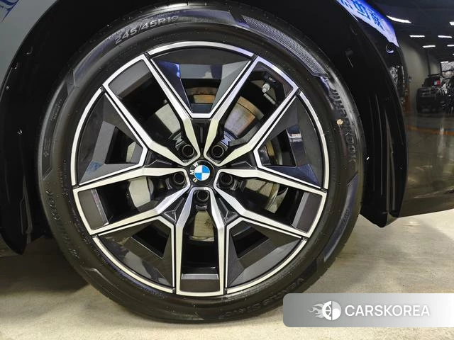 BMW i5 id 4265720 из Китая 13