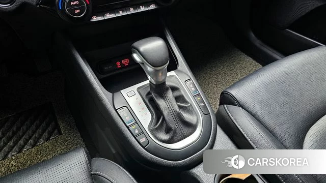 Kia Come New K3 id 4232878 из Кореи 33