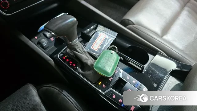 Kia Come New K7 id 3479993 из Кореи 19