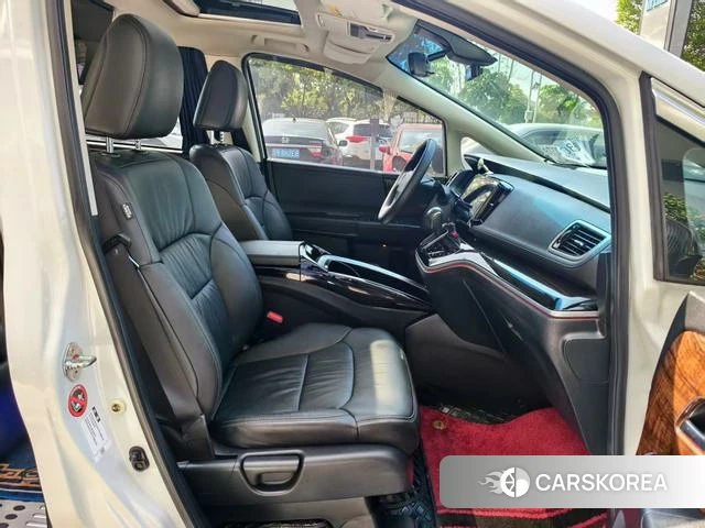 Honda Odyssey id 4278052 из Китая 23