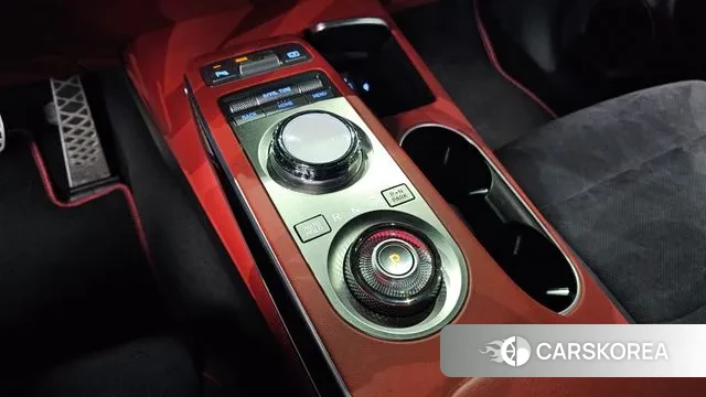 Genesis GV70 id 3561476 из Кореи 19