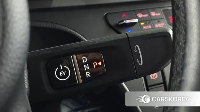 Kia The New Kia Ray EV id 3353631 из Кореи 19