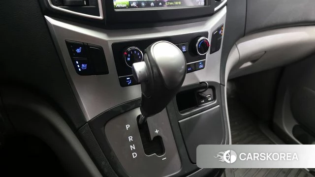 Hyundai The New Grand Starex id 4180556 из Кореи 19