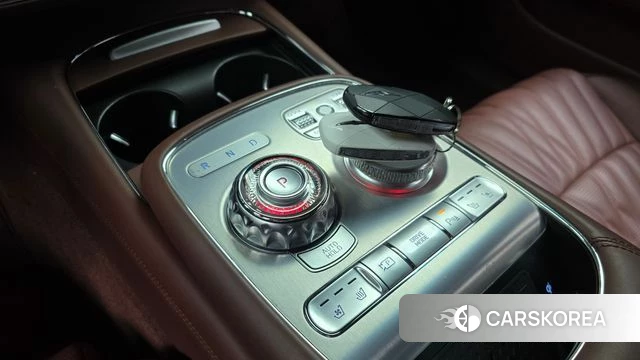 Genesis G90 (RS4) id 3842440 из Кореи 19