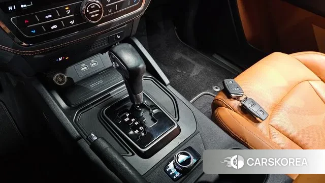 Ssangyong The New Rexton Sports Cannes id 3555964 из Кореи 19