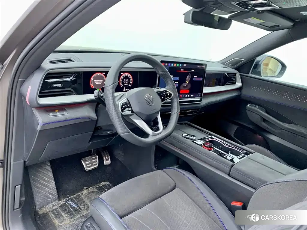 Volkswagen Teramont id 4548376 из Китая 33