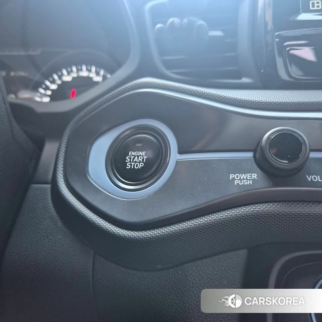 Hyundai Veloster (JS) id 3955797 из Кореи 15