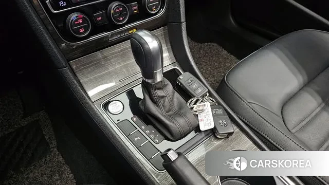 Volkswagen The New Passat id 3013859 из Кореи 19